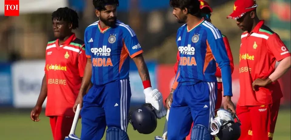 Jugadores de India y Zimbabue en el campo de cricket