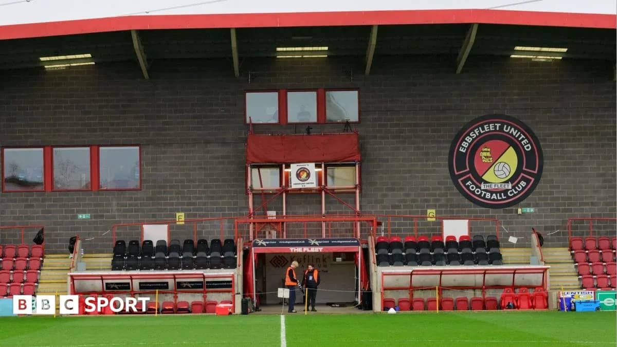 Gradas vacías en el estadio de Ebbsfleet United
