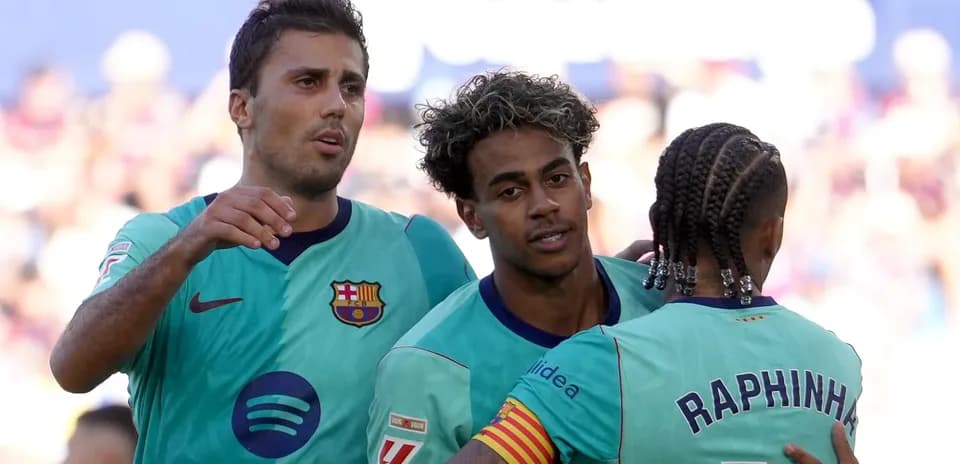 Jugadores del FC Barcelona celebrando un gol