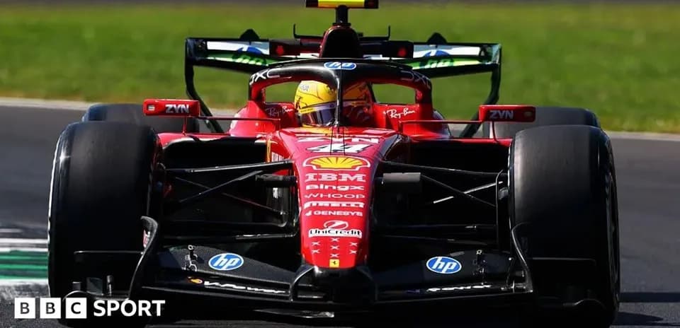 Coche de Fórmula 1 de Ferrari en pista