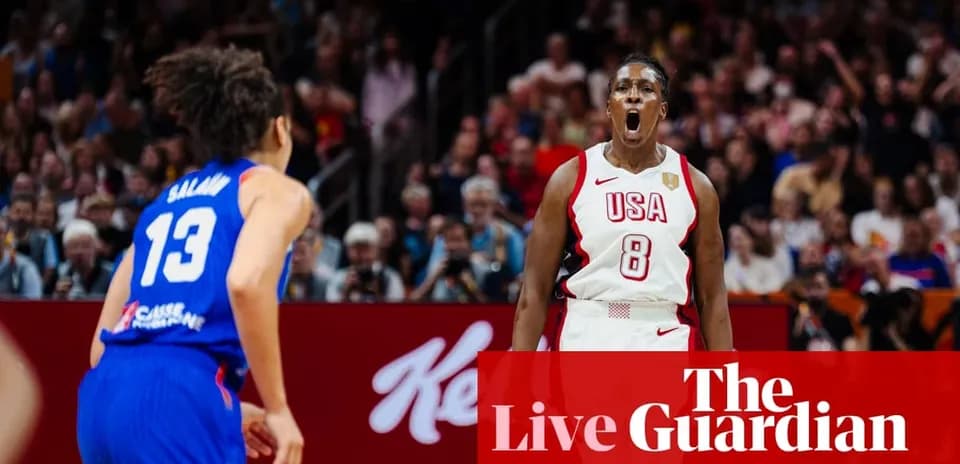 Jugadora de USA gritando durante el partido