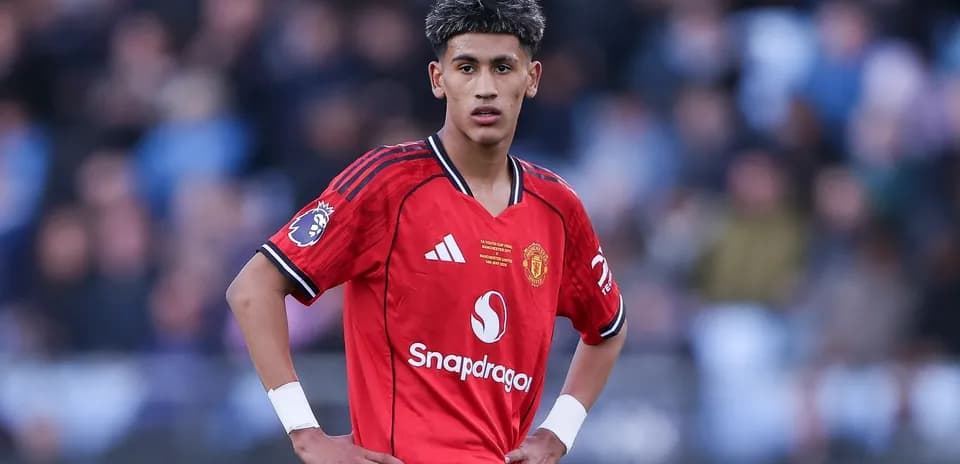 Jugador de Manchester United en partido de fútbol