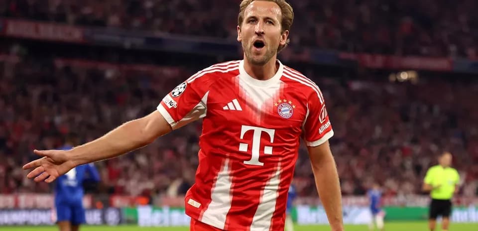 Jugador de Bayern Múnich celebrando un gol en el partido