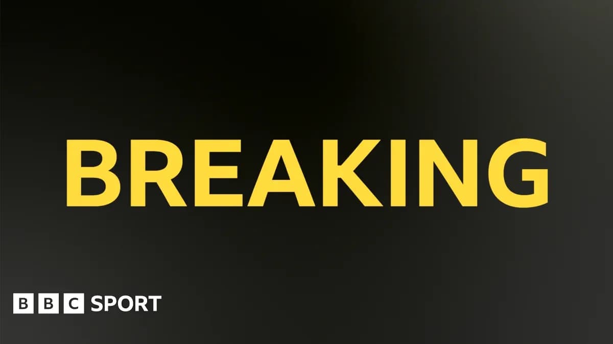 Texto 'BREAKING' en fondo negro de BBC Sport