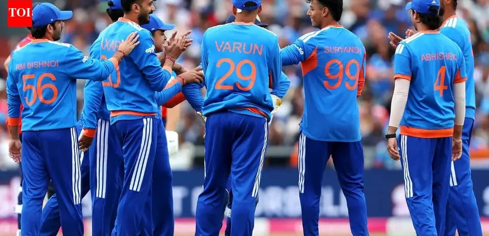 Jugadores de cricket celebrando en el campo