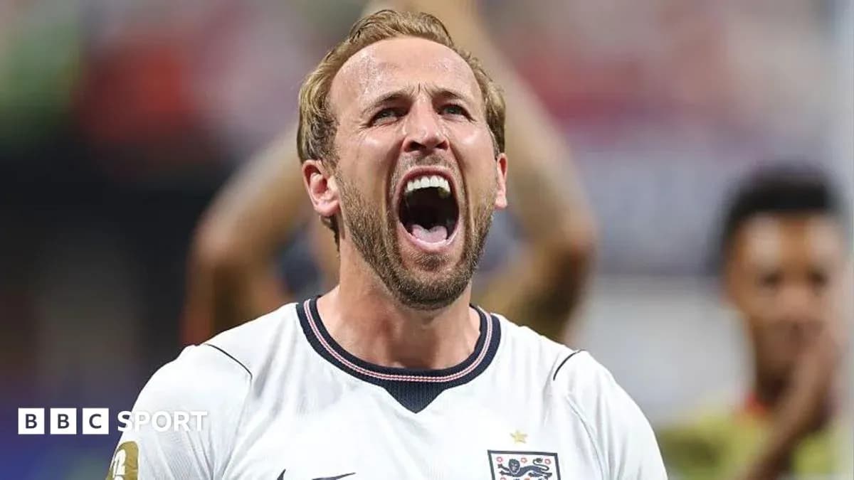 Jugador gritando durante un partido de fútbol