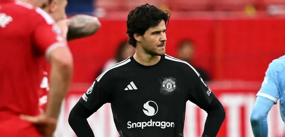 Portero de Manchester United en el campo de juego