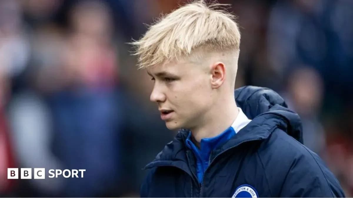 Jugador de Brighton caminando antes del partido