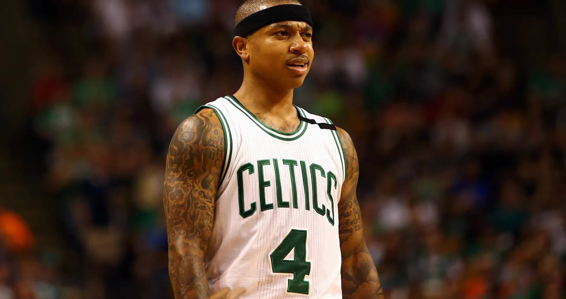 Jugador de los Celtics en acción durante un partido Jugador de los Celtics en acción durante un partido