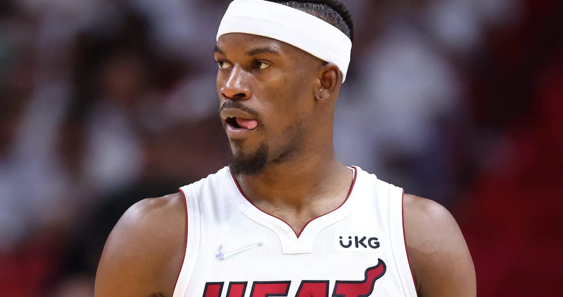 Jugador de Miami Heat en acción durante un partido Jugador de Miami Heat en acción durante un partido