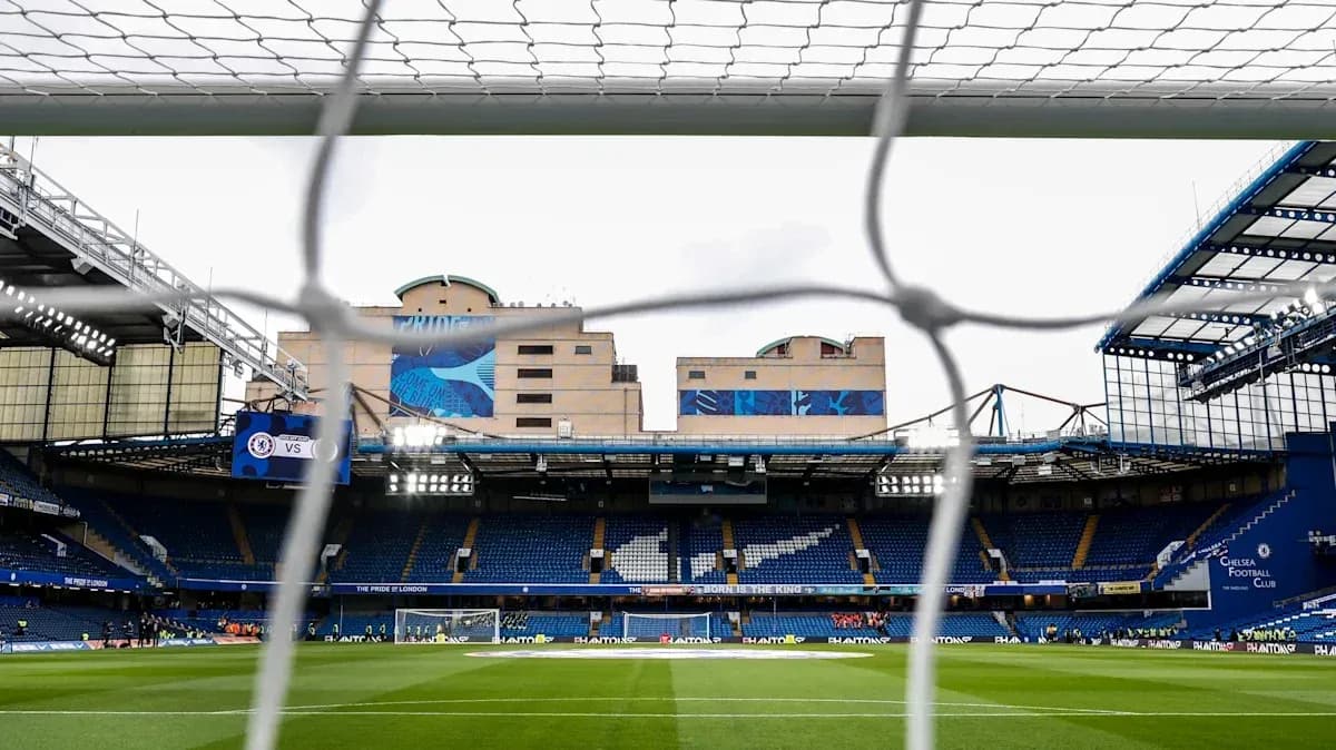 Vista del estadio Stamford Bridge desde la portería Vista del estadio Stamford Bridge desde la portería