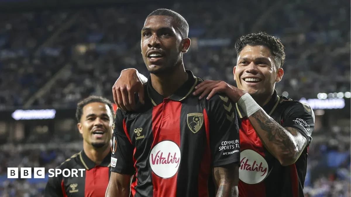 Jugadores de AFC Bournemouth celebrando un gol Jugadores de AFC Bournemouth celebrando un gol